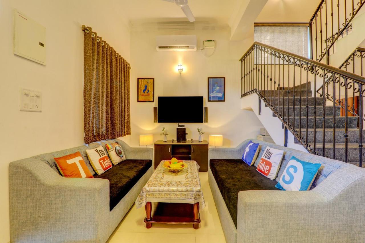 Jaqk Holidays - 9Bhk Villa For Big Groups, Private Pool-Wifi-Cartaker-Parking, North Goa Baga Bagian luar foto